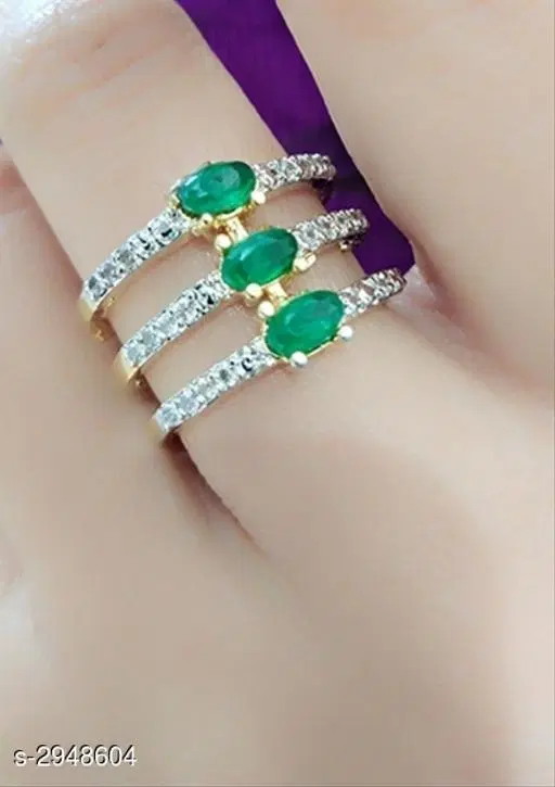 Designer Ring for Women (Emerald Green, Free Size)