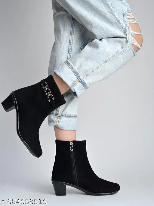 Shoetopia Suede Block Heeled Boots Black IND-3