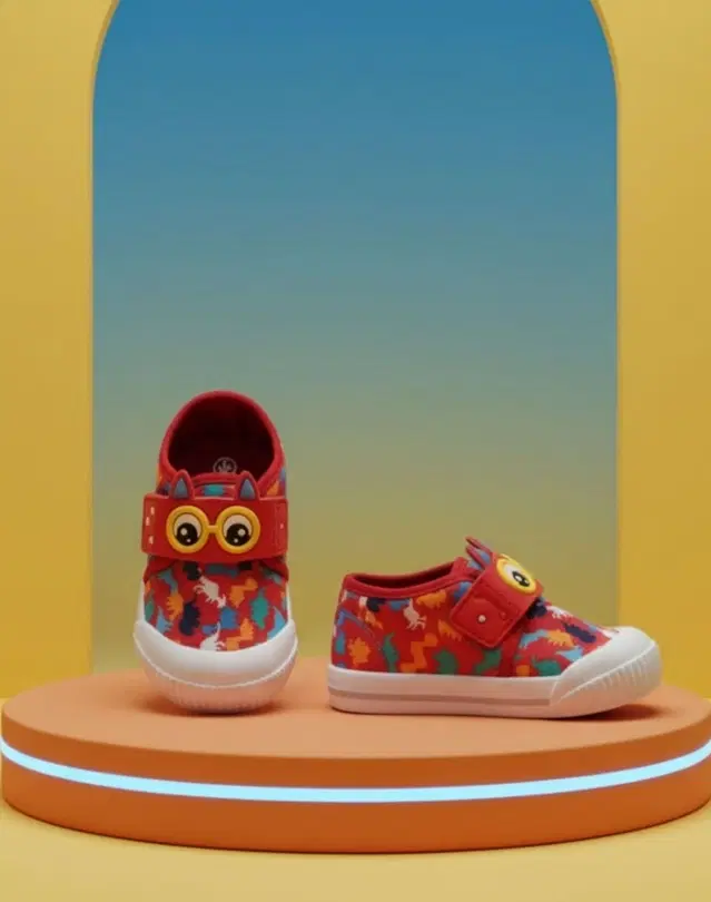 Casual Shoes for Girls (Red, 0-3 M)