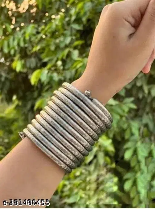 Trending Silver Viral Spiral Bangle