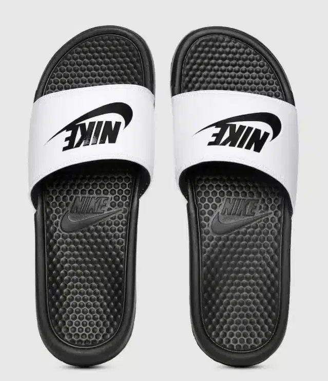 Slider for Men (Black & White, 6)