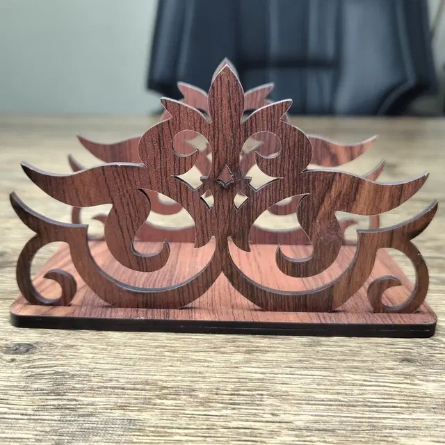 Wooden Tissue Paper Holder, Multicolor