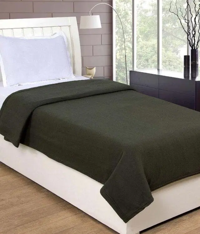 Fleece Blanket, Green, 60x90 Inches