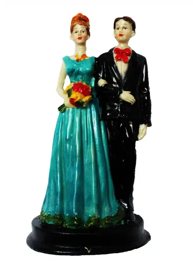 Polyresin Loving Couple Showpiece, Multicolor, 22 cm