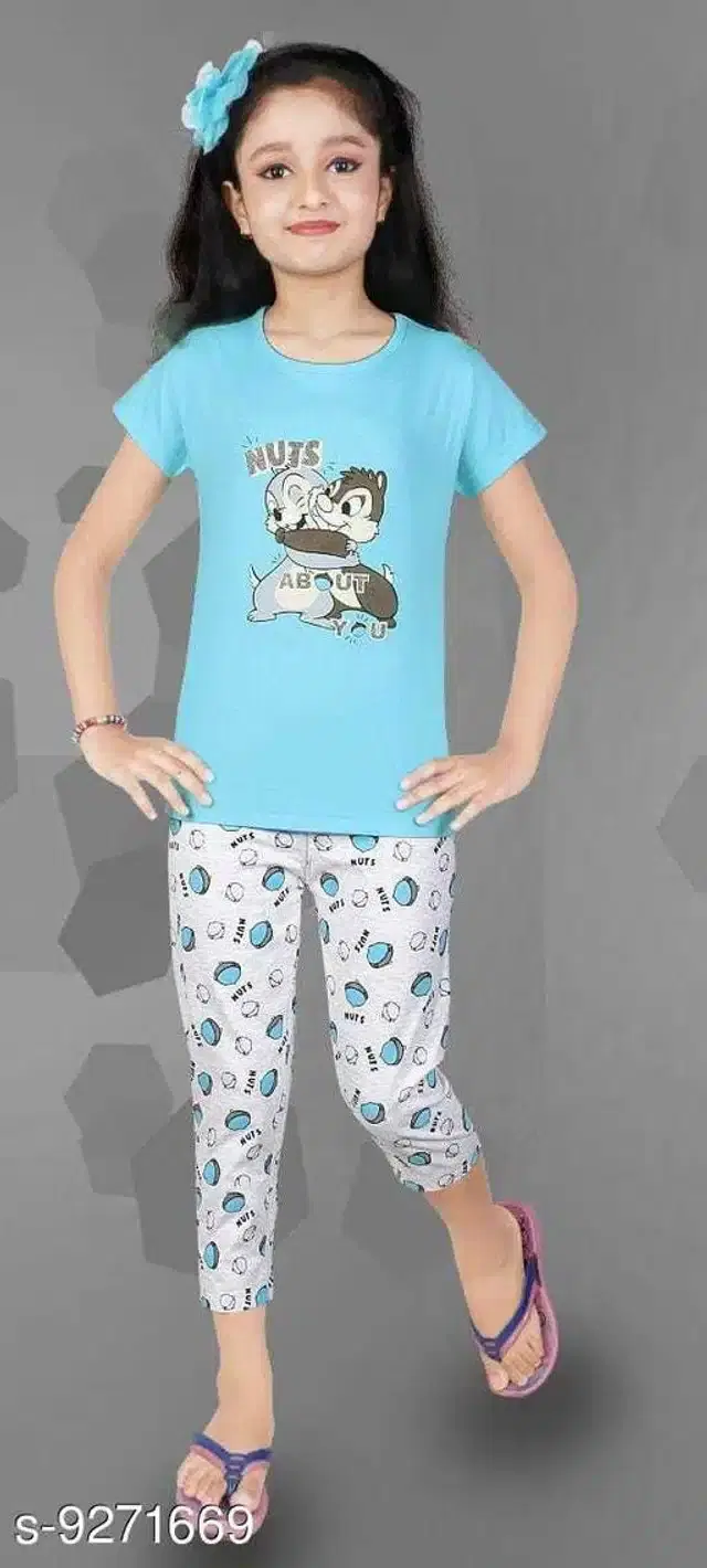 Nightsuit for Girls (Multicolor, 3-4 Years)