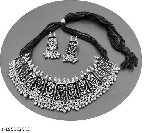 Beautiful Princess Black Color Jewellery Set