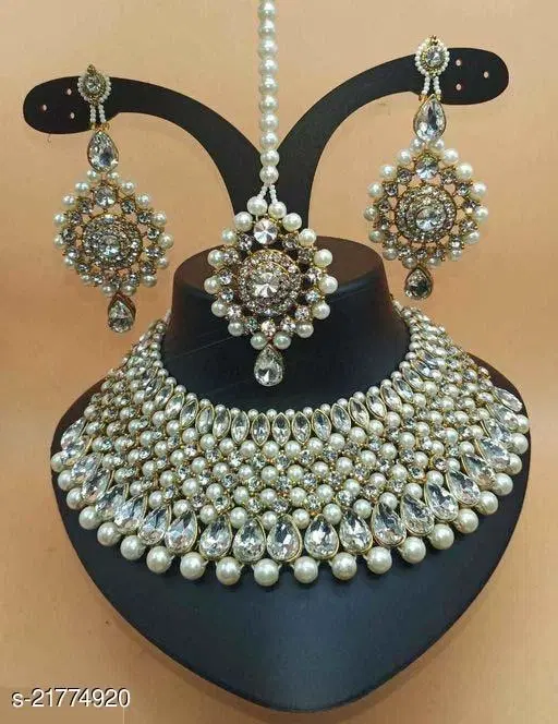 Trendy Women Jewellery Set