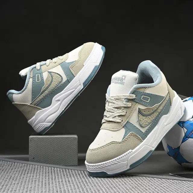 Sneakers for Boys, Grey (11 C)