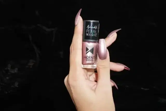Aphrodite Pearl Magic Nail Paint, Pink, 8.5 ml