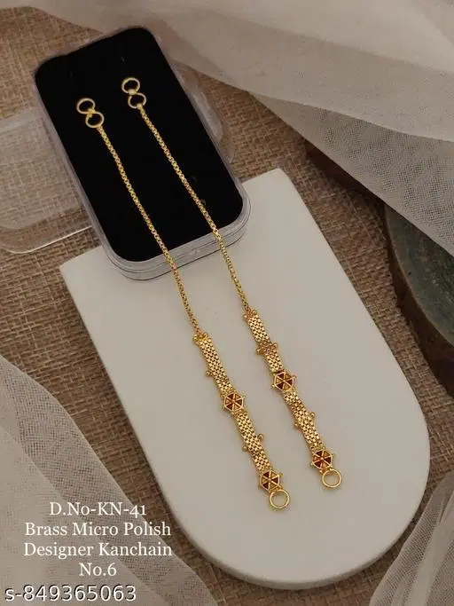 Stylish Studs for Women (Gold, Free Size)