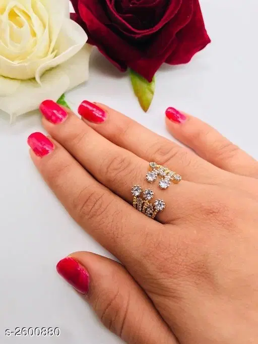 Fashionable Ring for Women (Silver, Free Size)