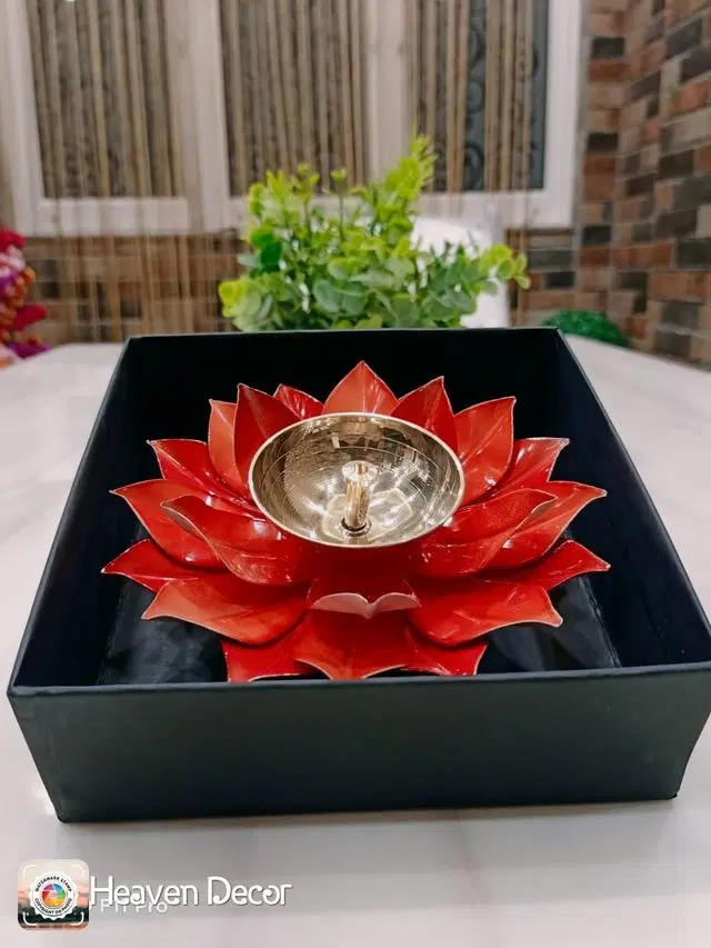 Heaven Decor Iron And Brass Kamal Ptta Orange Color Akhand Diya With Fancy Gift Box, 6 Inch, A005