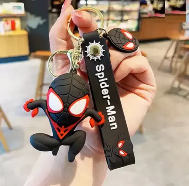  Black Spiderman 3d keychain for boys and girls, Pack Of 1