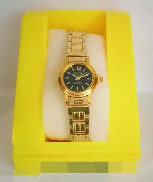Analog Watch for Women (Gold)