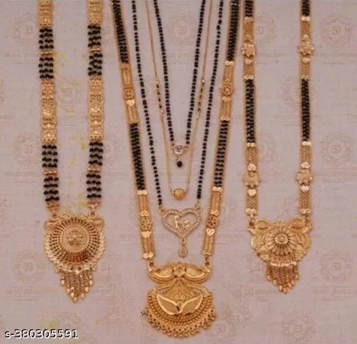 Big Pendant Mangalsutra for Women (Gold, Long)