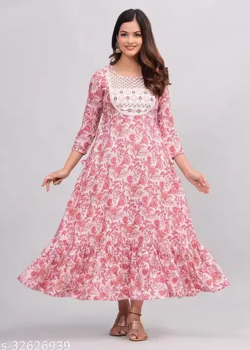 Printed Crepe Gown for Women, Pink (M)