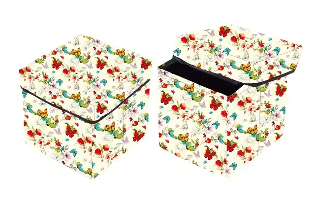 PVC Printed Foldable Kids Stool, Multicolor