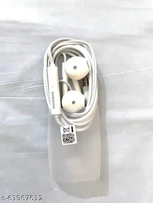 Plastic Cool Bass 3.5 Mm In Ear Wired Earphone With Mic Compatible For Android Phones, White, Dv-16