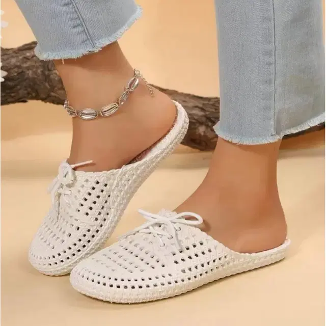 Sliders for Women (White, 5)