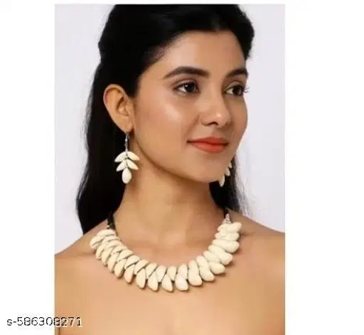 Latest stylish koudi jewellery set