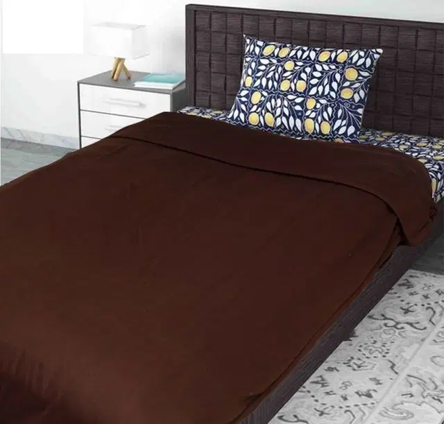 Fleece Blanket, Brown, 60x90 Inches