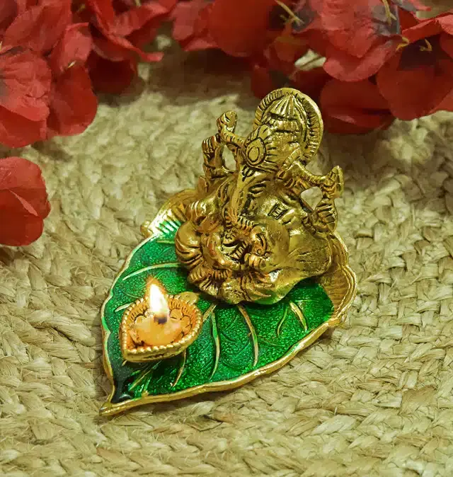 Hand Craved Lord Ganesha on Leaf, Gold