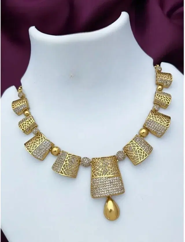 Zircon Gold-plated Necklace Set for Women (Platinum, Free Size)