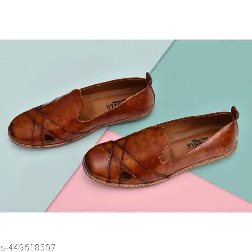 Juttis for Men (Tan, 6)