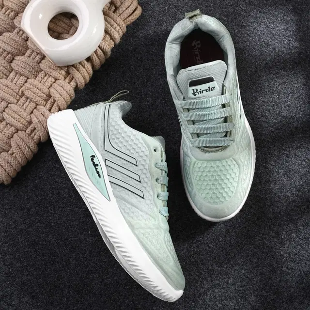 Sports Shoes for Women (Green, 4)