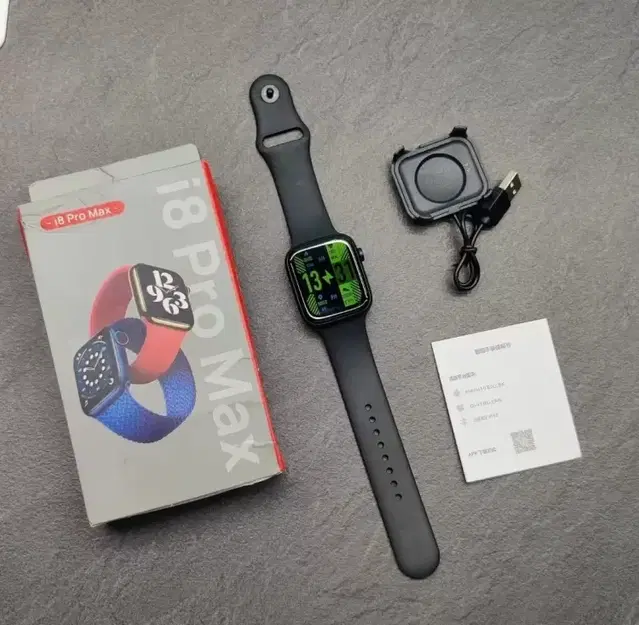 I8 Pro Maxx Smart Watch for Men & Women, Black