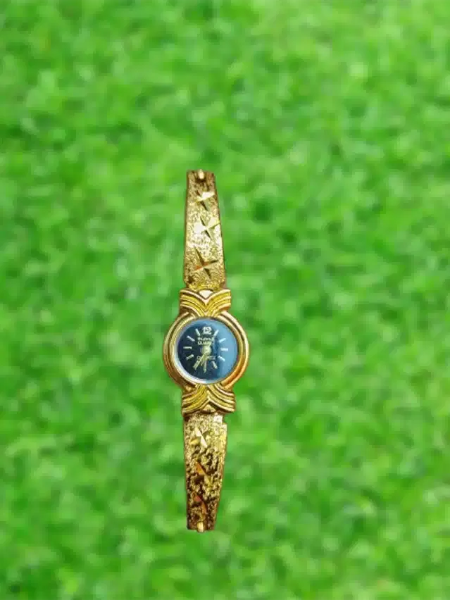 Analog Watch for Women (Gold)