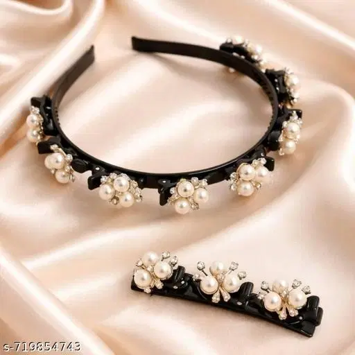 Stylish Hair Clips for Women (White, Pack of 2)