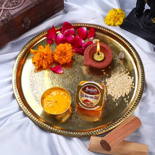 DivyaKiran Wet Kesar Chandan Tika, 50 g