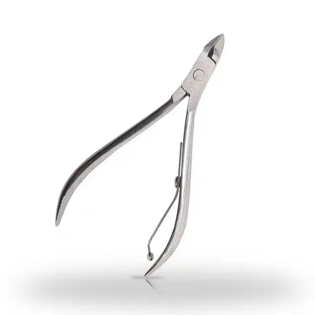 Majestique Stainless Steel Cuticle Trimmer, B-83
