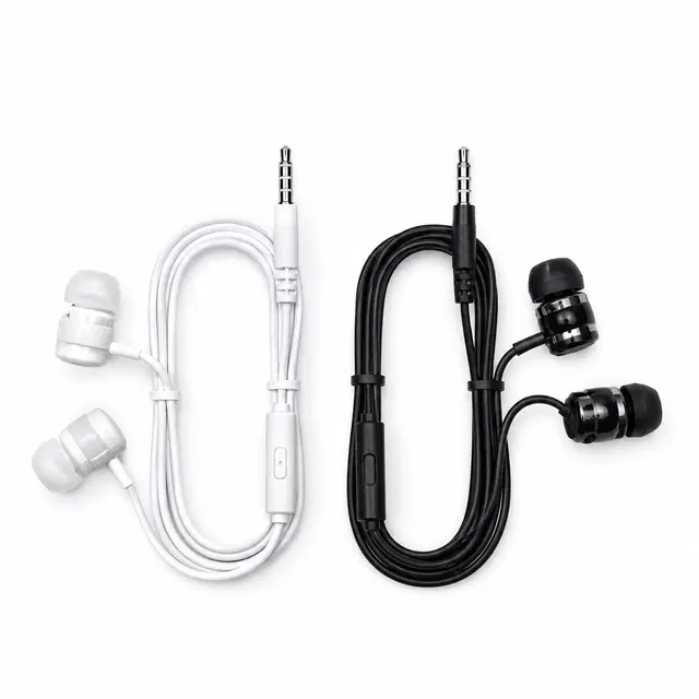 Wired Earphones Pack of 2 Black and White