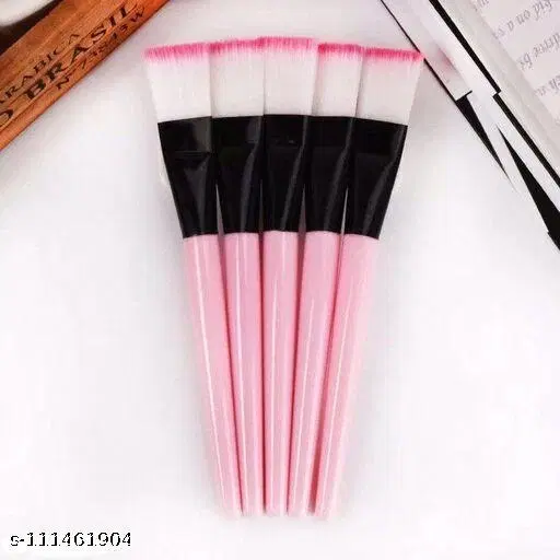 Personal and professional Multiuse Face pack makeup Brush ( pack of 5)