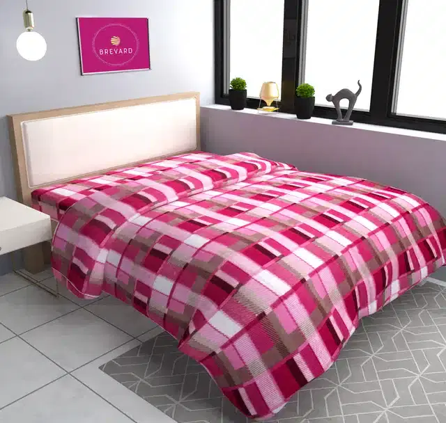 Woolen Printed Single Bed Duvet Cover, Pink, 60x90 Inches