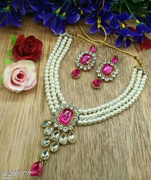 Trending Alloy Jewellery Sets