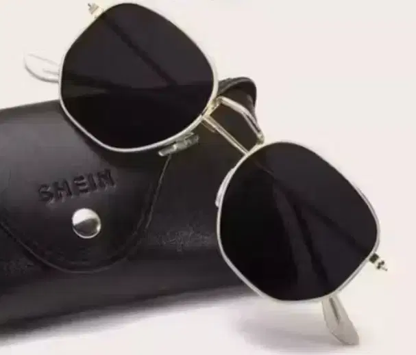 Mens Sunglasses Metal Black Rectangular Shape(Free Size)