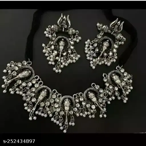 Lord Ganesha Jewellery Set