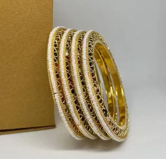 Gold Plated Alloy Bangles for Women, Pack of 4 (2.4)