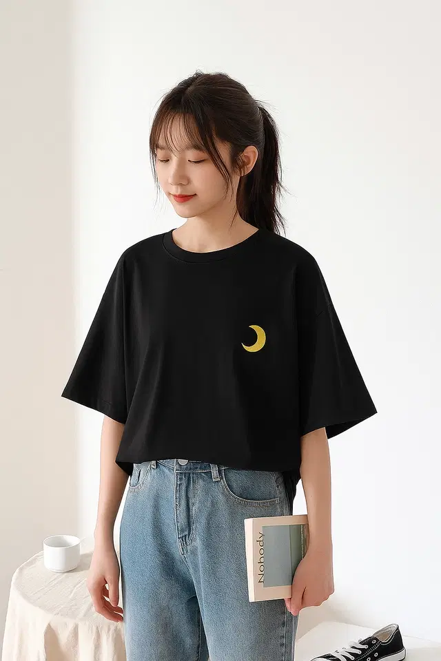 Round Neck Printed T-Shirt for Women, Black (S)