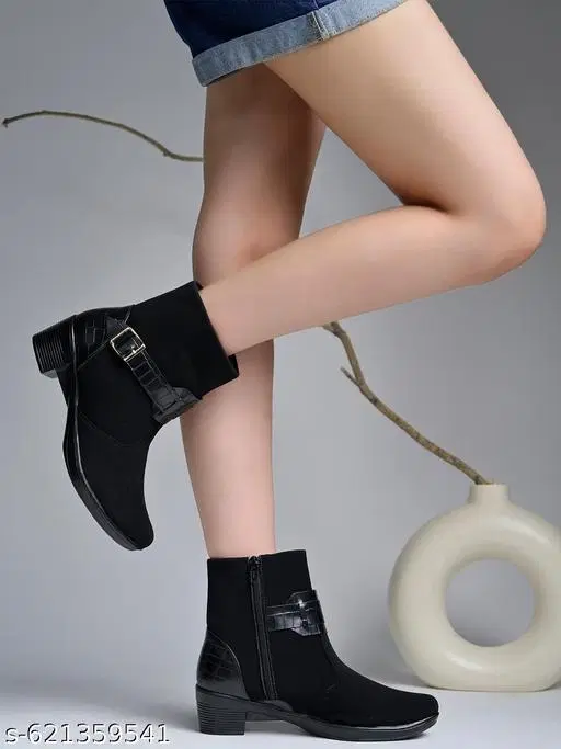 Solid Suede Heeled Boots for Women Black (3)