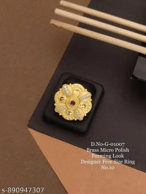 Stylish Ring for Women (Gold, Free Size)