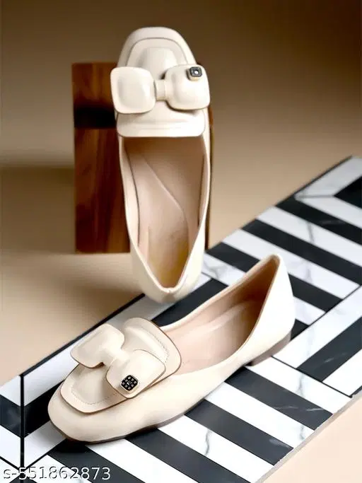 Shoetopia Solid Patent Leather Ballerinas (Cream, 11 to 12 Years)