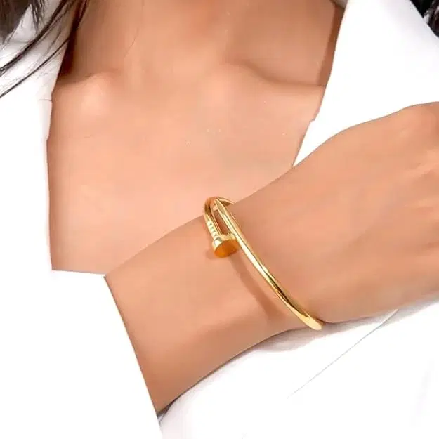 Metal Gold-Plated Bracelet for Women & Girls, Gold