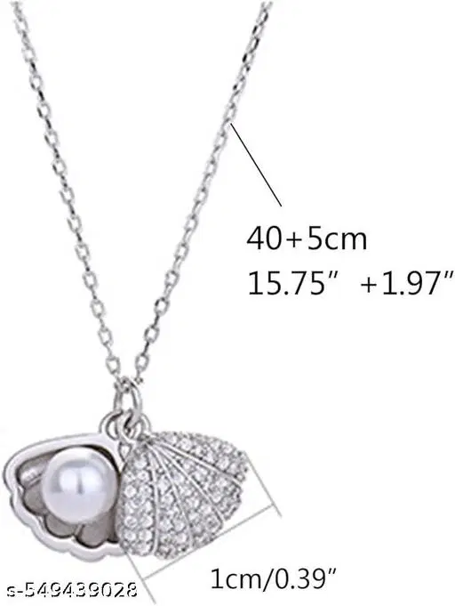 Sea Shell Necklace with a pearl