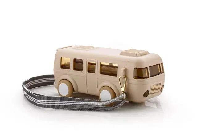 Plastic Bus Shape Sipper Bottle for Kids, Multicolor (1000 ml)