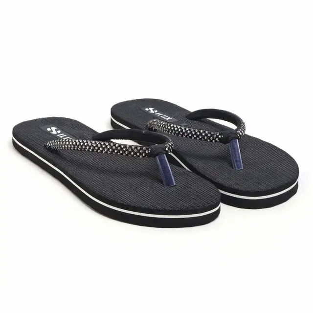 Solid Flip-flops for Women (Black, 4)