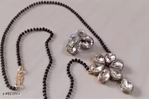Womens Mangalsutras Kundan Black(Free Size)
